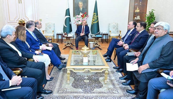 آءِ ايم ايف، روينيو وڌائڻ لاءِ ٽيڪس چورن خلاف گهيرو وڌيڪ تنگ ڪرڻ جي تجويز ڏئي ڇڏي